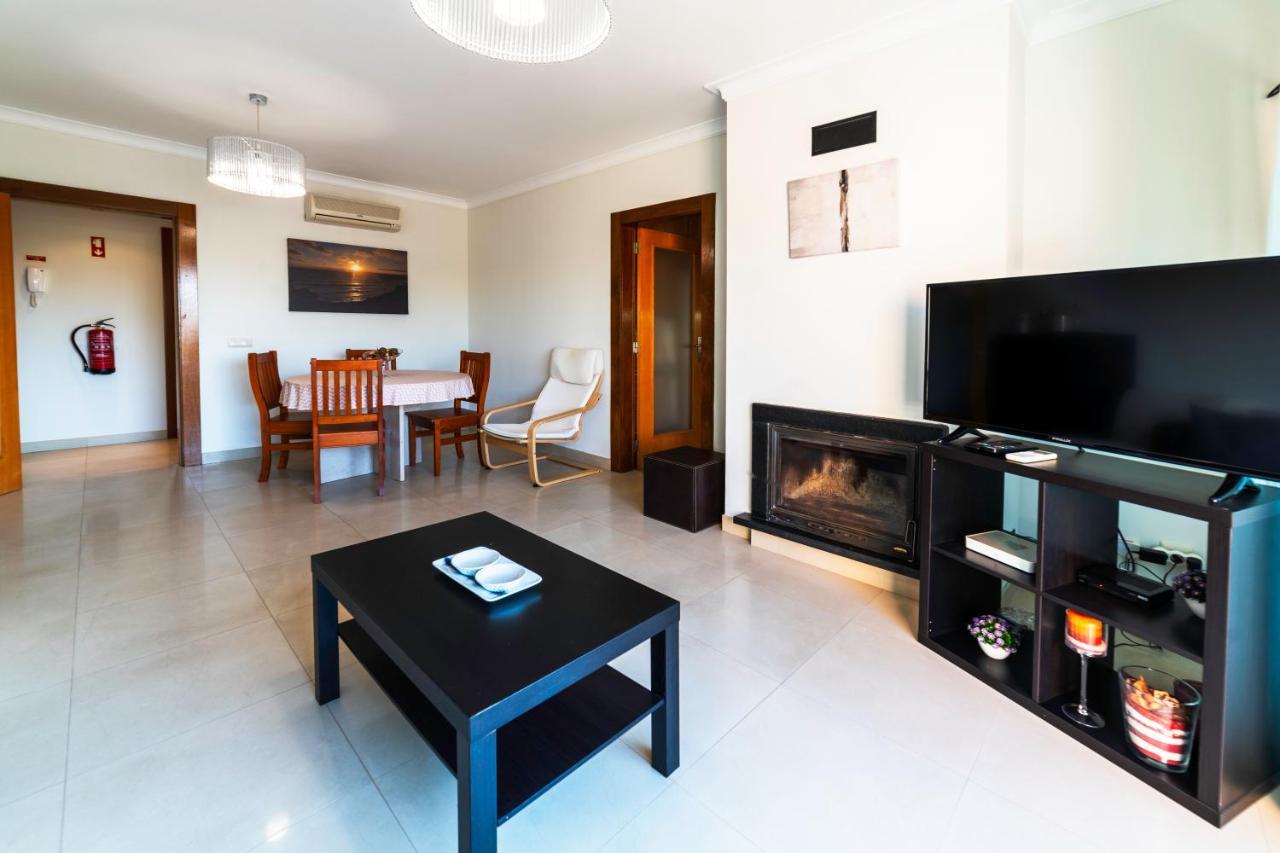 Do Vale T2 Com Piscina Apartment Albufeira Exterior photo